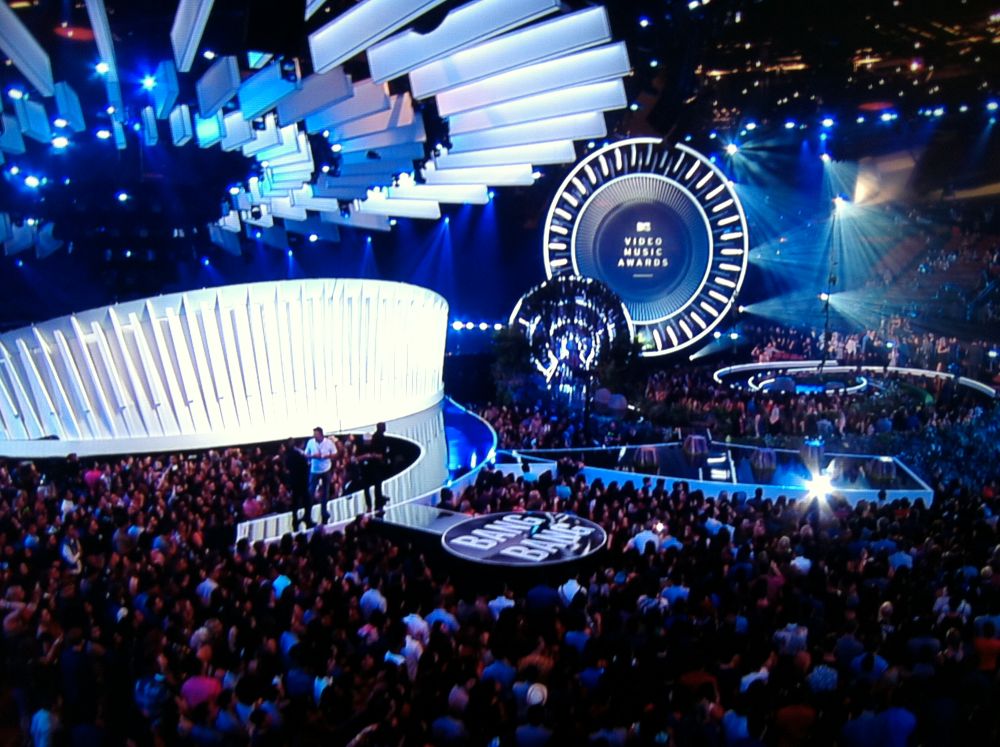 VMA stage